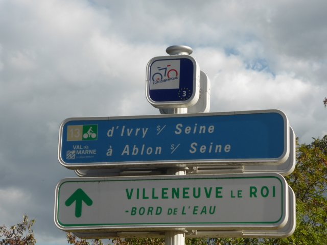 Les nouveaux panneaux à suivre à partir de Paris : l'eurovélo 3, qui n'est pas encore très bien indiqué